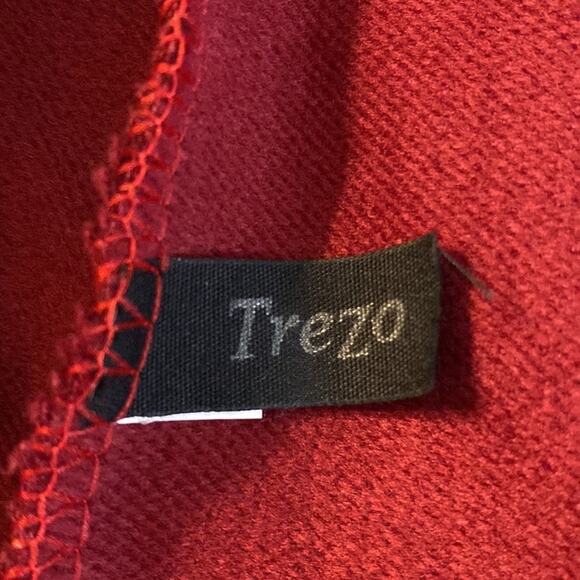 Trezo Poncho with Faux Fur Collar - Picture 5 of 5